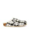 Attireartisan.shop0e97d146a2 1